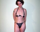 Posieren mit hebe  bh
